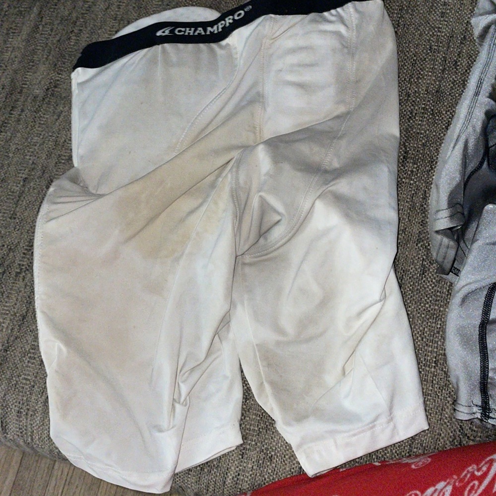 Champion Compression - Picture 4 of 5